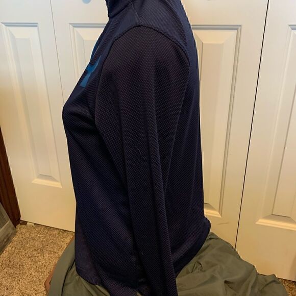 Youth XL Blue Under Armour Pullover - Picture 4 of 5